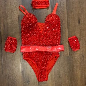 NEW M-L Dance Bodysuit Costume